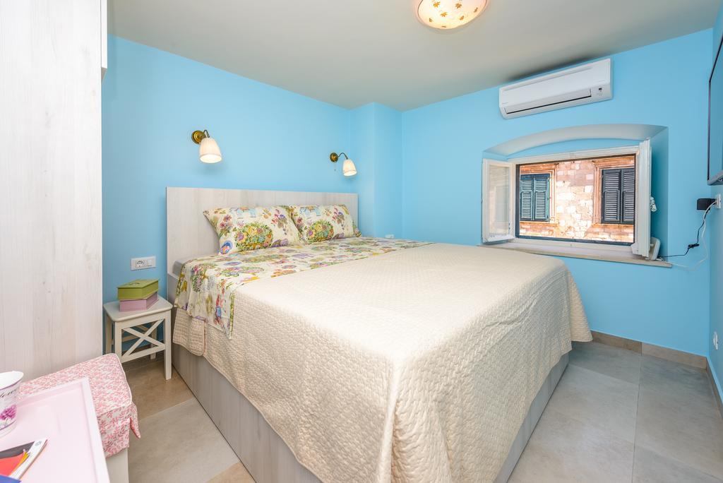 Stradun View En Suite Rooms & Studio Dubrovnik Extérieur photo